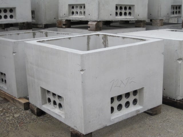 ADJUSTABLE BOLT-BOX PRECAST FORM SYSTEM  MH Carmichael, Concrete  Production Equipment